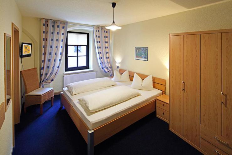 Hotel-Pension Zum Markt Torgau Habitación foto